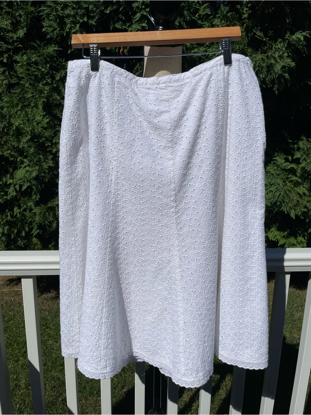 White Eyelet Skirt 16 Lined JM Collection Aline Lace Trim